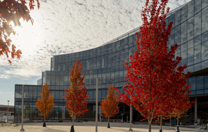 Ford resmi membuka kantor pusat global terbarunya di Dearborn, Michigan (fromtheroad.ford.com)