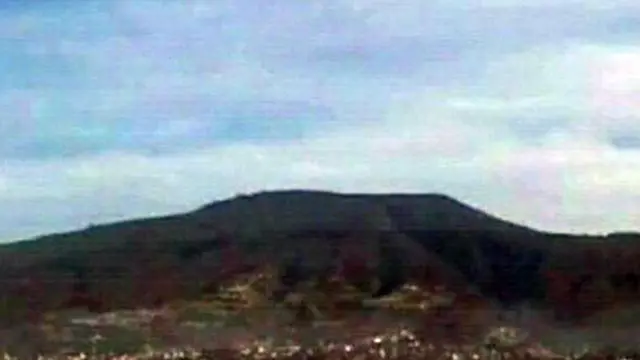 Tangkuban Parahu Masih Waspada, Wisatawan Kecewa