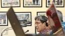 Komisioner KPU Hadar Nafis Gumay saat memberi keterangan pers di Jakarta, Selasa (13/10). KPU mengumumkan total jumlah Daftar Pemilih Tetap (DPT) sementara dalam Pemilukada 2015 yaitu sebanyak 96.165.966 DPT. (Liputan6.com/Immanuel Antonius)