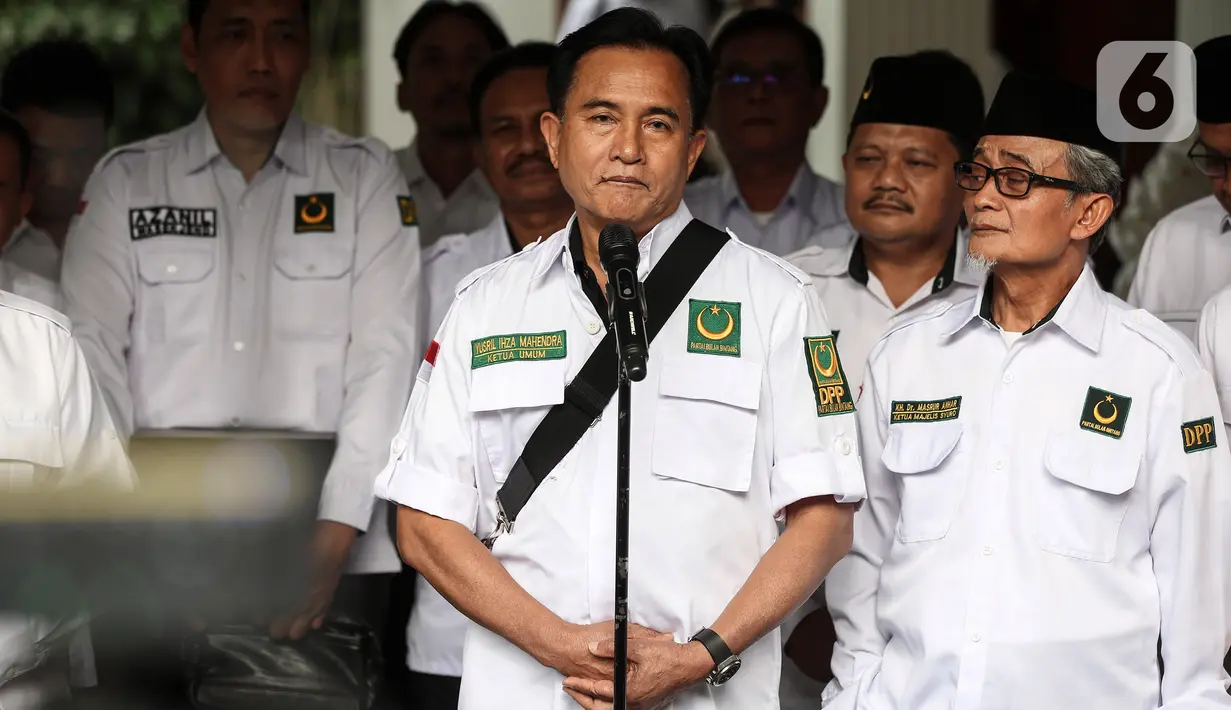 Sebelum menjamu Yusril, Prabowo diketahui menerima kunjungan Ketum Perindo Hary Tanoesoedibjo. (Liputan6.com/Johan Tallo)