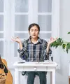 Di tengah ritme hidup yang serba cepat, mindfulness mengajak seseorang untuk lebih hadir pada saat ini dan menyadari pikiran maupun perasaan tanpa terburu-buru menghakiminya. (Foto/Dok: Magnific)