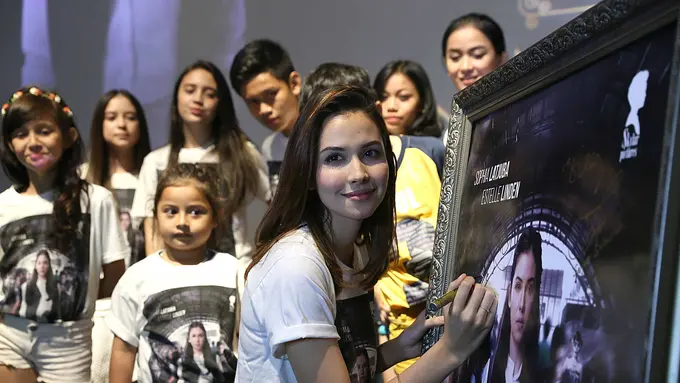 [Bintang] Estelle Linden