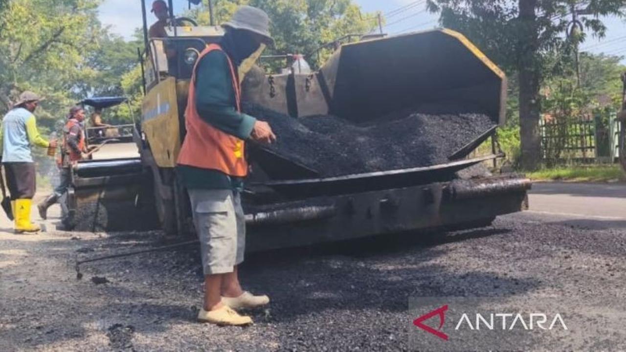 Kontraktor Blora Resah, Kenaikan Harga Aspal Ancam Proyek Konstruksi Jalan