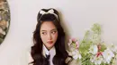 Kampanye ini tidak hanya menonjolkan kemewahan visual, tetapi juga kekuatan simbolik dari koleksi Possession milik Piaget. Koleksi ini dikenal dengan elemen "berputar" yang menjadi metafora kontrol dan dinamika hidup. Baik Apo maupun Freen, masing-masing merepresentasikan filosofi tersebut melalui gaya dan personalitas mereka.