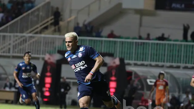Cristian Gonzales