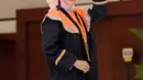 “Alhamdulillah kemarin resmi di wisuda menjadi Sarjana Arsitektur ITENAS Bandung.. 😊😊 #15oktober2017 #latepost,” tulis Anisa Rahma. (Instagram/anisarahma_12)