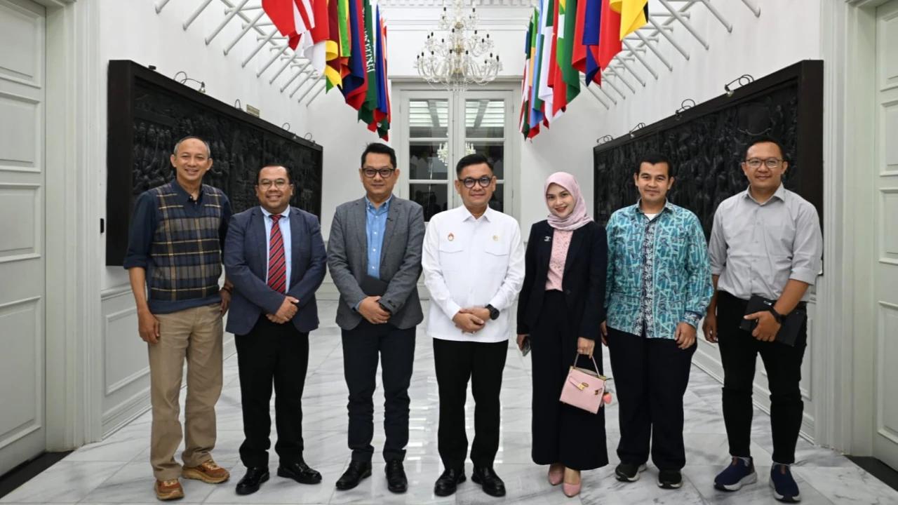 KPID Jabar Sampaikan Hasil Penelitian soal Media Habitt Gen Z ke Lemhanas, Begini Isinya