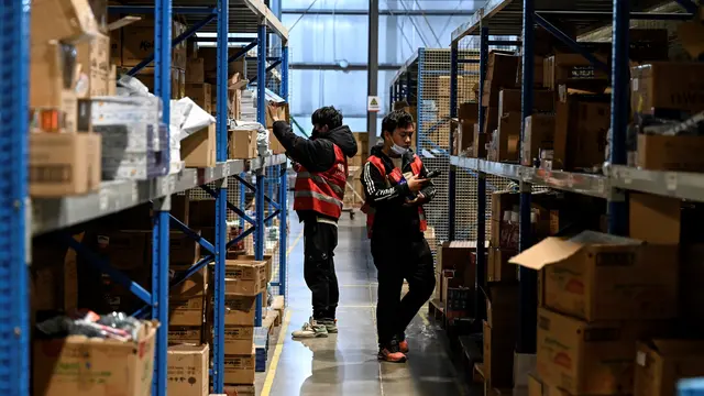 Jelang festival belanja Singles Day di Beijing