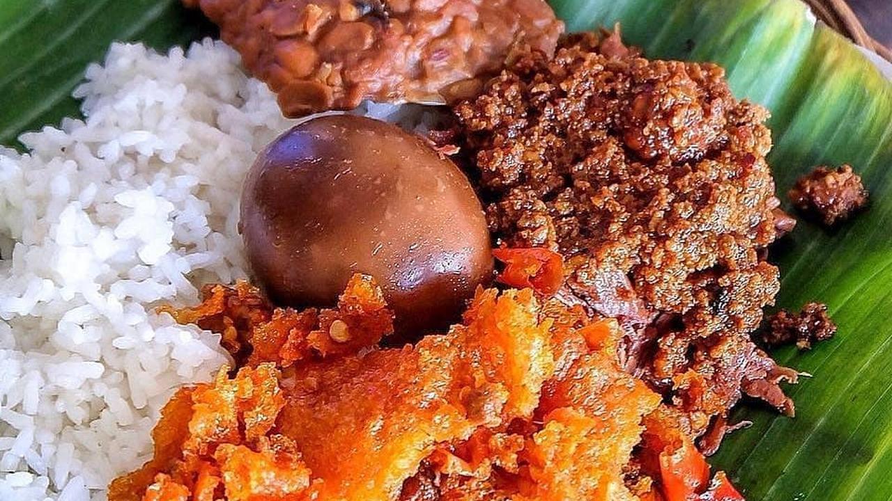 Daftar 21 Tempat Makan Gudeg di Yogyakarta yang Layak Kamu Nikmati