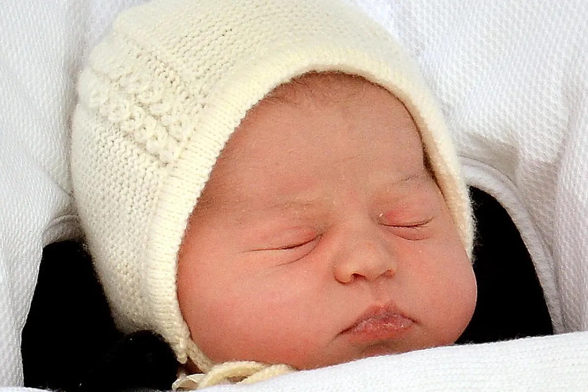 [Bintang] Kenang Lady Diana Lewat Putri Kate Middleton dan William