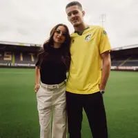 Jennifer Coppen menunjukkan keseriusan hubungannya dengan Justin Hubner. Dalam unggahan terbarunya, ia memberikan tanda bahwa ia mendukung apapun yang dipilih sang kekasih [@jennifercoppenreal20]