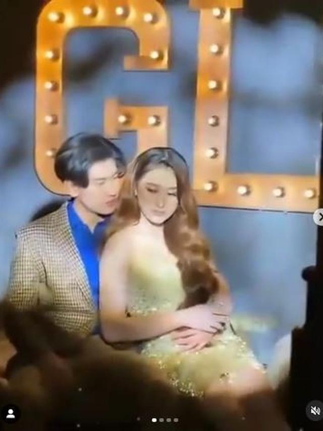 Dikabarkan Dekat, Ini 6 Gaya Pemotretan Amanda Caesa dan Anrez Adelio