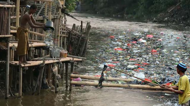 Buang Sampah Sembarangan Dianggap Sama Dengan Korupsi News Liputan6 Com