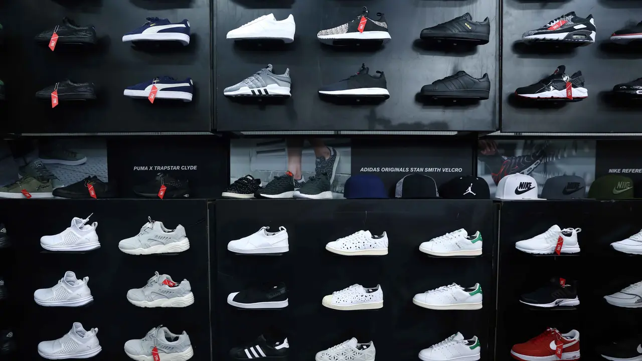 [Bintang] 10 Jenis sneakers
