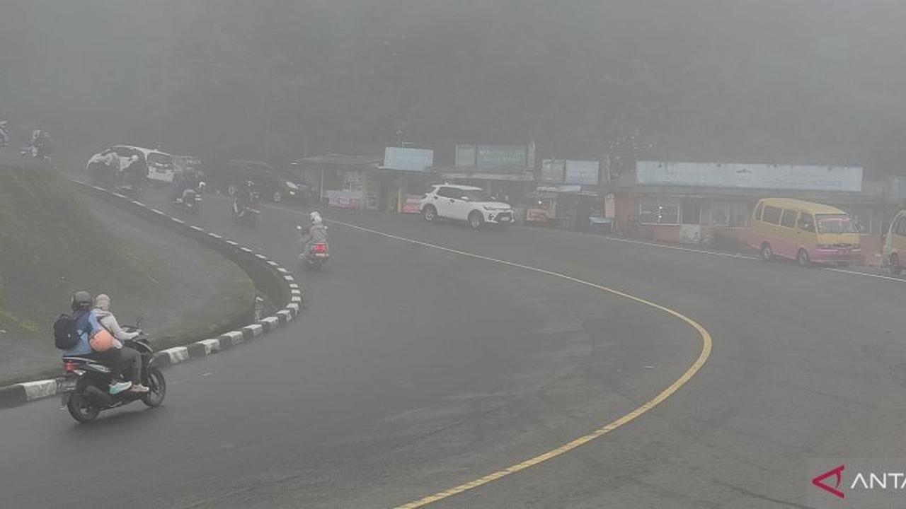 Polres Cianjur Ingatkan Pengendara Waspada Kabut Tebal Puncak-Cianjur