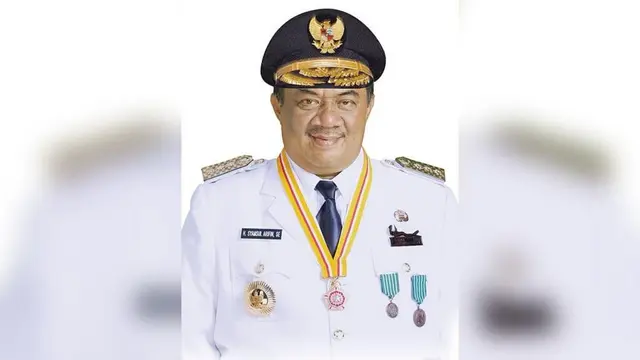 Syamsul Arifin