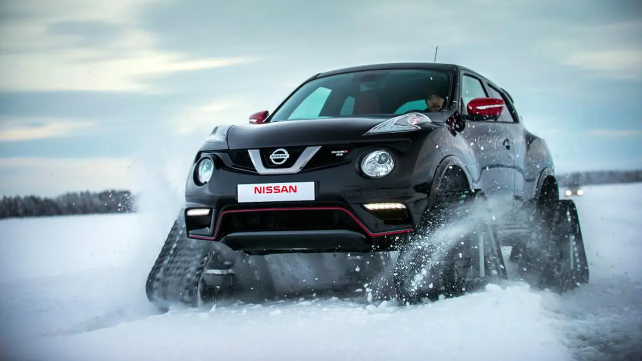  Modifikasi Esktrem, Nissan Juke Pakai Roda Tank
