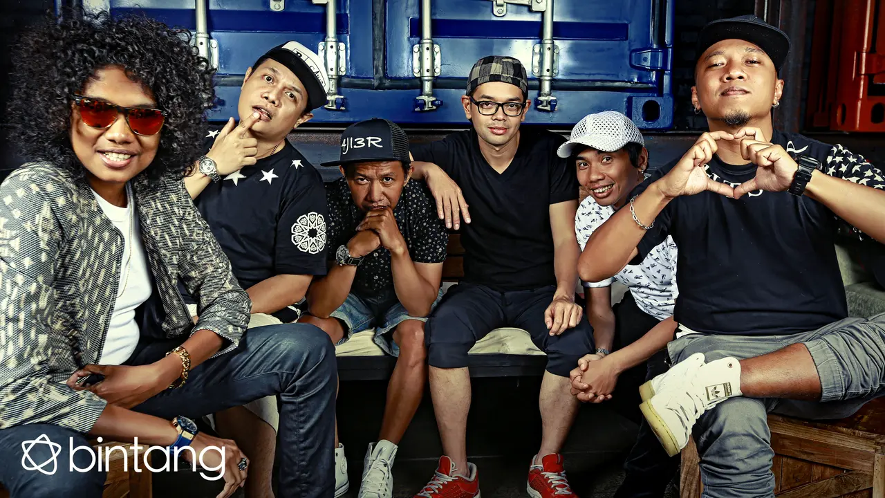 T-Five