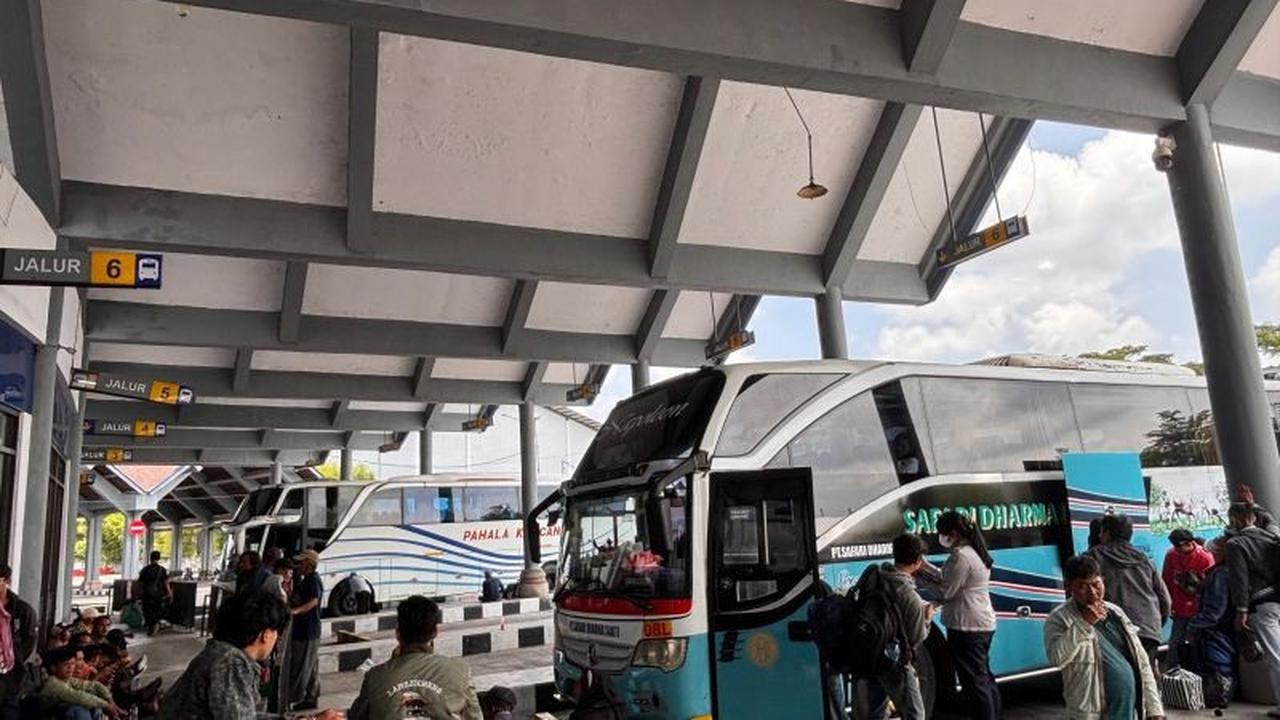 Terminal Mengwi Padat, Arus Mudik Lebaran Bali Capai 3.000 Penumpang Harian