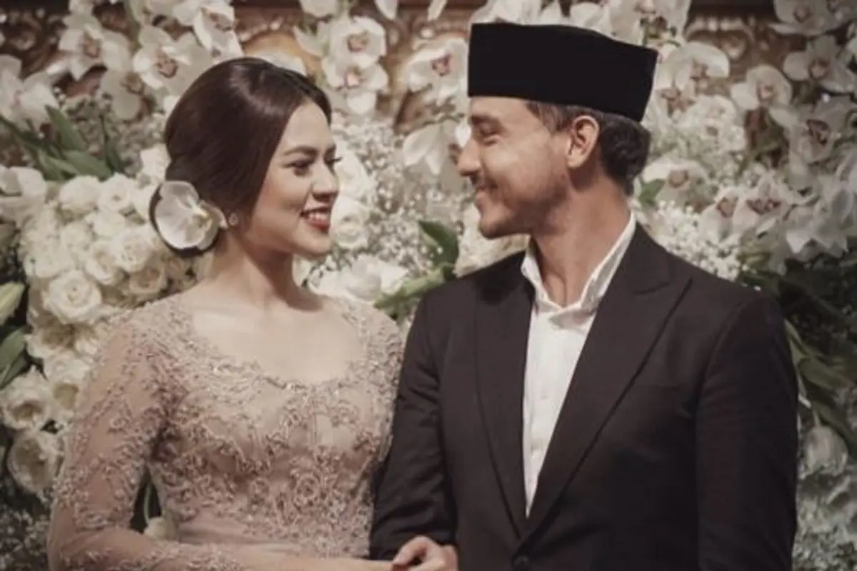 [Bintang] Hamish Daud dan Raisa