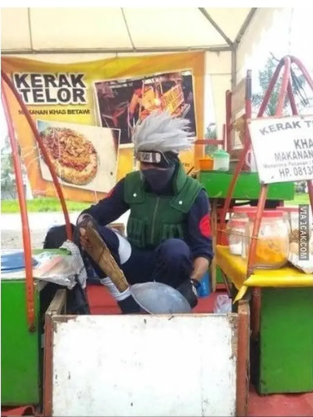 Cara Orang Berjualan Ini Bikin Kaget dan Tepuk Jidat