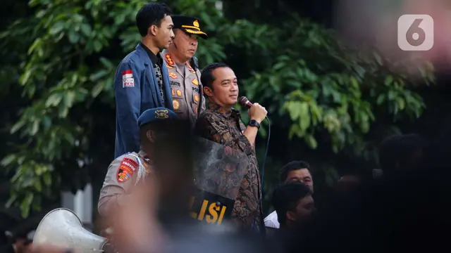 Mensesneg Prasetyo Hadi Janji Pelajari Tuntutan