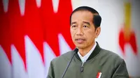 Presiden Jokowi memberikan keterangan pers terkait tragedi Arema di Stadion Kanjuruhan Malang. Jokowi meminta Liga 1 diberhentikan sementara. (Foto: Biro Pers Sekretariat Presiden)