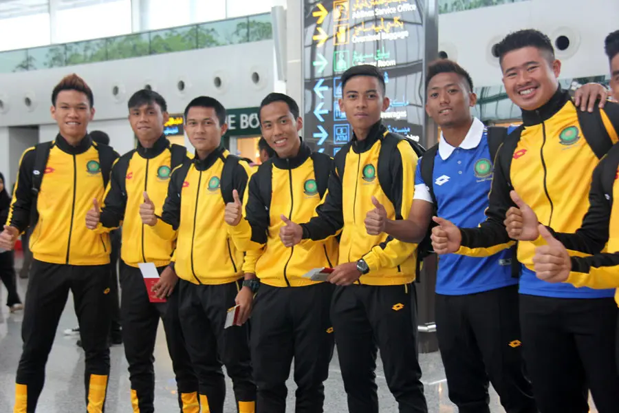 Beberapa pemain penghuni Timnas Brunei U-22 menjelang SEA Games 2017. (Bola.com/FA Brunei)