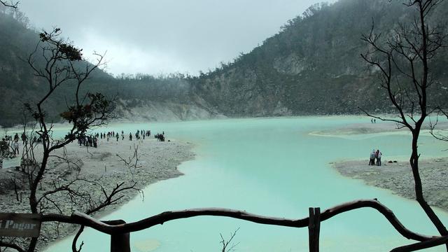 Kawah Putih