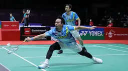 Pasangan Mohammad Ahsan/Hendra Setiawan menjadi ganda putra pertama yang berhasil lolos ke final Malaysia Masters 2022. Unggulan ketiga tersebut berhasil mengalahkan wakil China, Liang Wei Keng/Wang Chang lewat straight game atau dua set langsung, yaitu 21-19 dan 21-14. (Foto: PBSI)