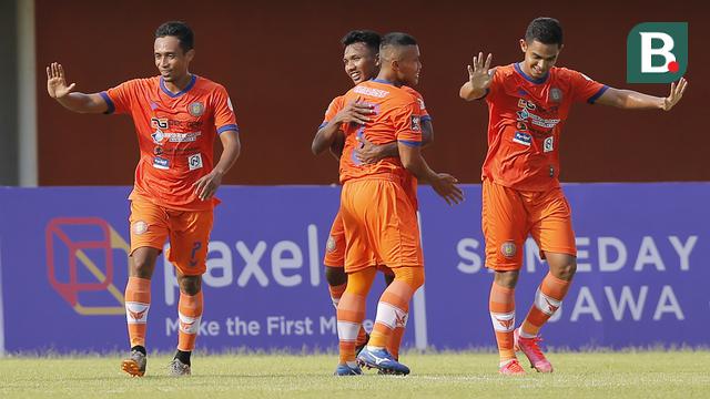 FOTO: Aksi Assanur Rijal, Gelandang Persiraja Pencetak Hattrick Pertama di Piala Menpora 2021 - Assanur Rijal; Tim Persiraja