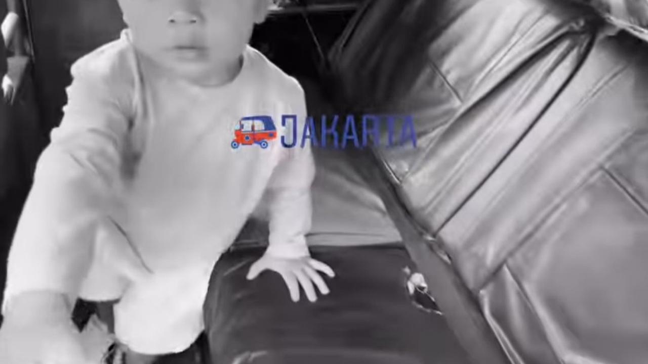 Momen Lucu Issa Anak Nikita Willy Naik Bajaj