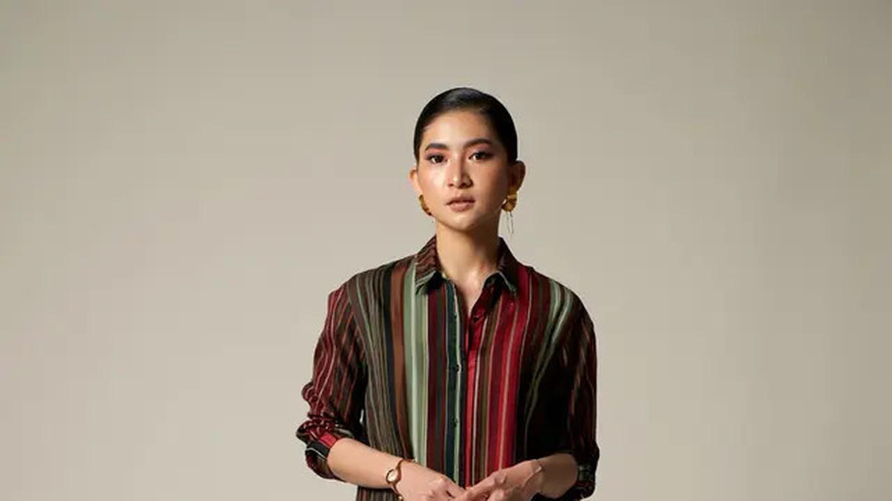 Tubuh Pendek Apakah Cocok Pakai Tunik Panjang? Ternyata Ini Kuncinya Biar Enggak Terlihat Tenggelam