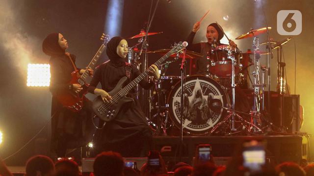 Voice of Baceprot Sukses Hentak Panggung Festival Musik PestaPora 2024