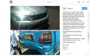 Akun instagram @Wuling_id mengunggah gambar Wuling Confero S tabrakan dengan angkot di Minahasa. (Instagram @Wuling_id)