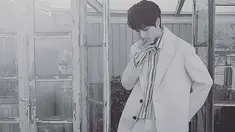 Leader boyband 100% Minwoo ditemukan dalam keadaan tidak bernyawa di kediamannya. Menurut keterangan, pria berusia 33 tahun itu meninggal dunia karena serangan jantung. (instagram.com/sogogijusey)