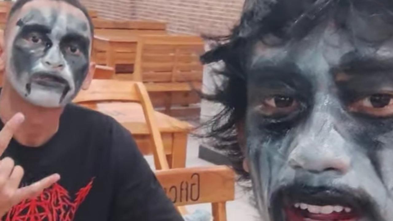 black metal makan gacoan