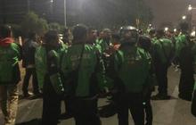 Rekan tewas ditabrak Kopaja, ratusan pengendara GO-JEK melayat