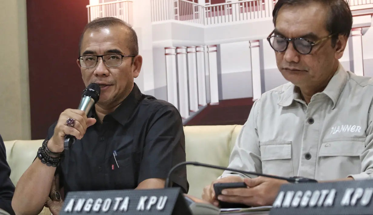 Sementara terkait berapa anggaran yang disiapkan untuk Pilpres putaran kedua, KPU belum membeberkannya. Namun dana itu akan dicairkan jika sudah ada kepastian Pilpres akan berjalan dua putaran. (Liputan6.com/Angga Yuniar)