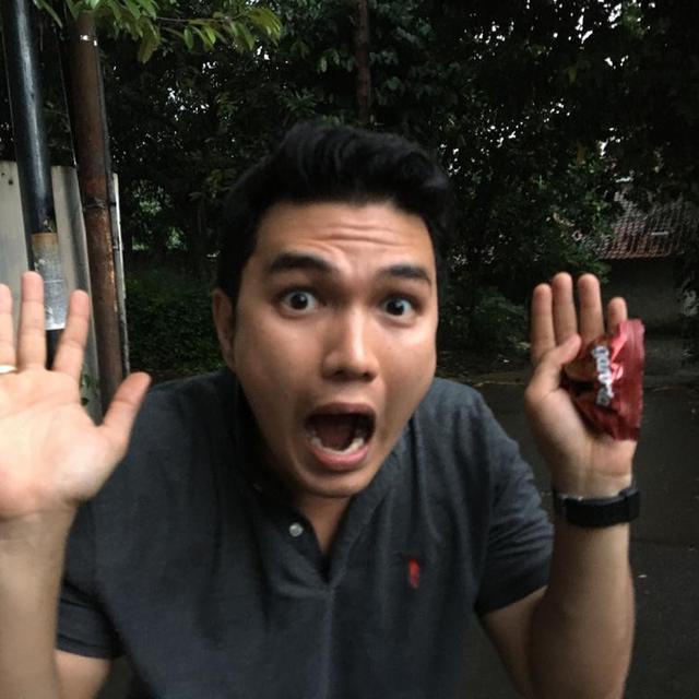 Aldi Taher (ist/ Munady Widjaja)