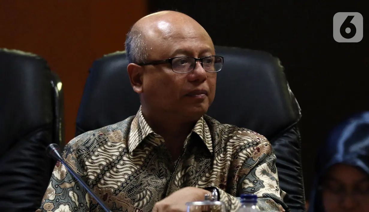 Direktur Utama PT Asuransi Jiwasraya Hexana Tri Sasongko saat menjadi pembicara pada acara diskusi Penyelesaian Gagal Bayar Jiwasraya di Kompleks Parlemen, Jakarta, Rabu (15/1/2020). Diskusi mengangkat tema "Jiwasraya: 'Nasibmu-Nasibku Jua' Solusi Carut Marut Jiwasraya". (Liputan6.com/Johan Tallo)