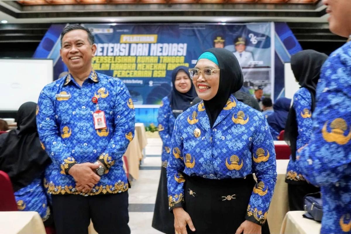 Wali Kota Bontang, Neni Moerniaeni saat acara Pelatihan Deteksi dan Mediasi Perselisihan Rumah Tangga bagi ASN