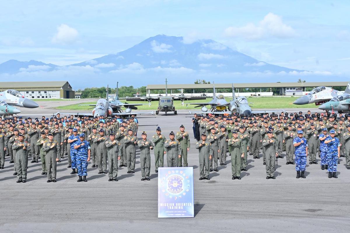Kaskoopsudnas Tutup Latihan MOT 2025 di Lanud Iswahjudi Magetan