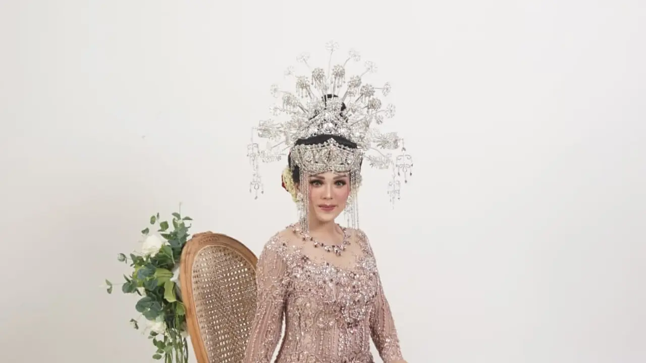 Perpaduan Apik Budaya Arab dan Tionghoa dalam Busana Pengantin Betawi