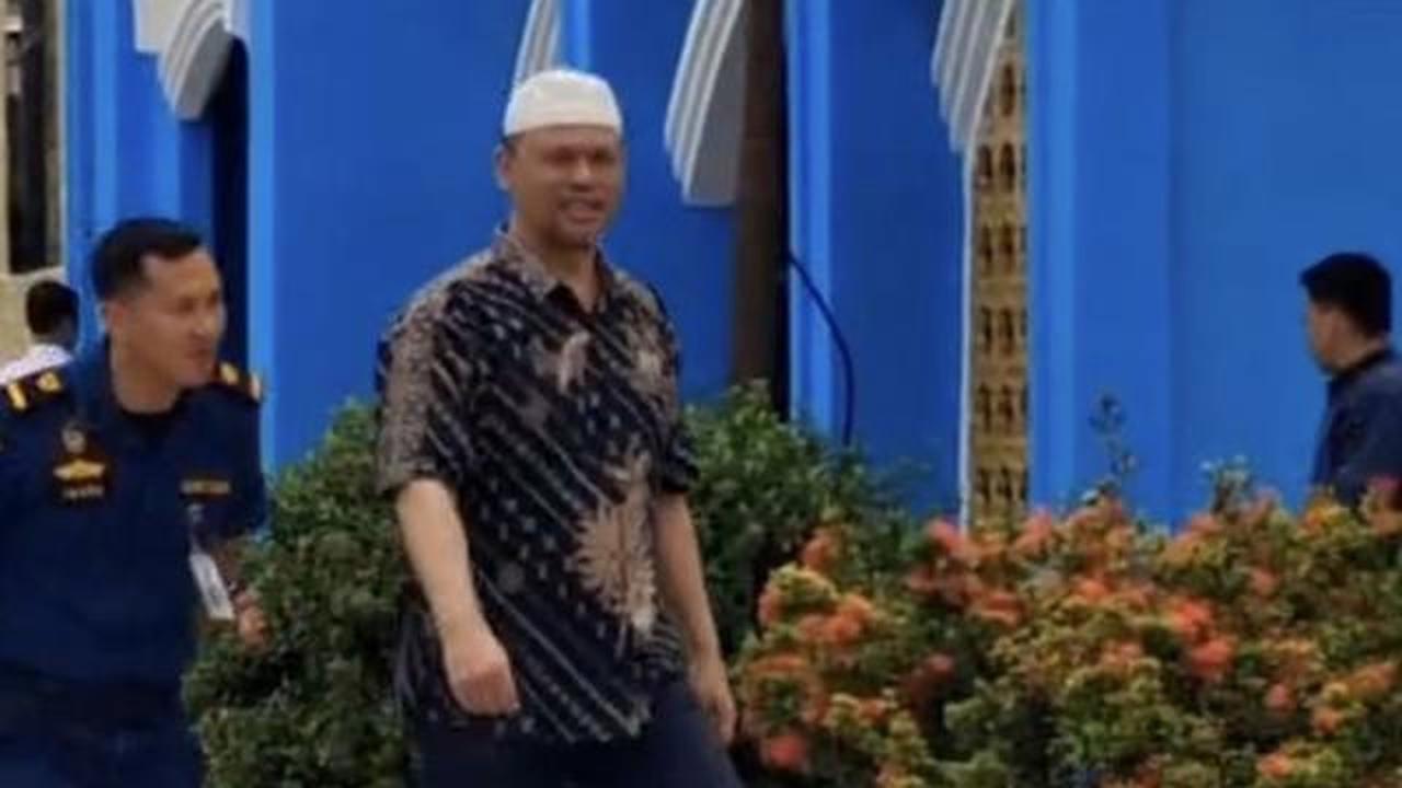 Geger Napi Korupsi 'Jalan-jalan' ke Kedai Kopi, Kepala Rutan Kendari: Saya Mohon Maaf