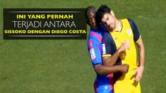 Berita video insiden marquee player Mitra Kukar, Mohamed Sissoko, dengan Diego Costa, yang saat itu masih perkuat Atletico Madrid.