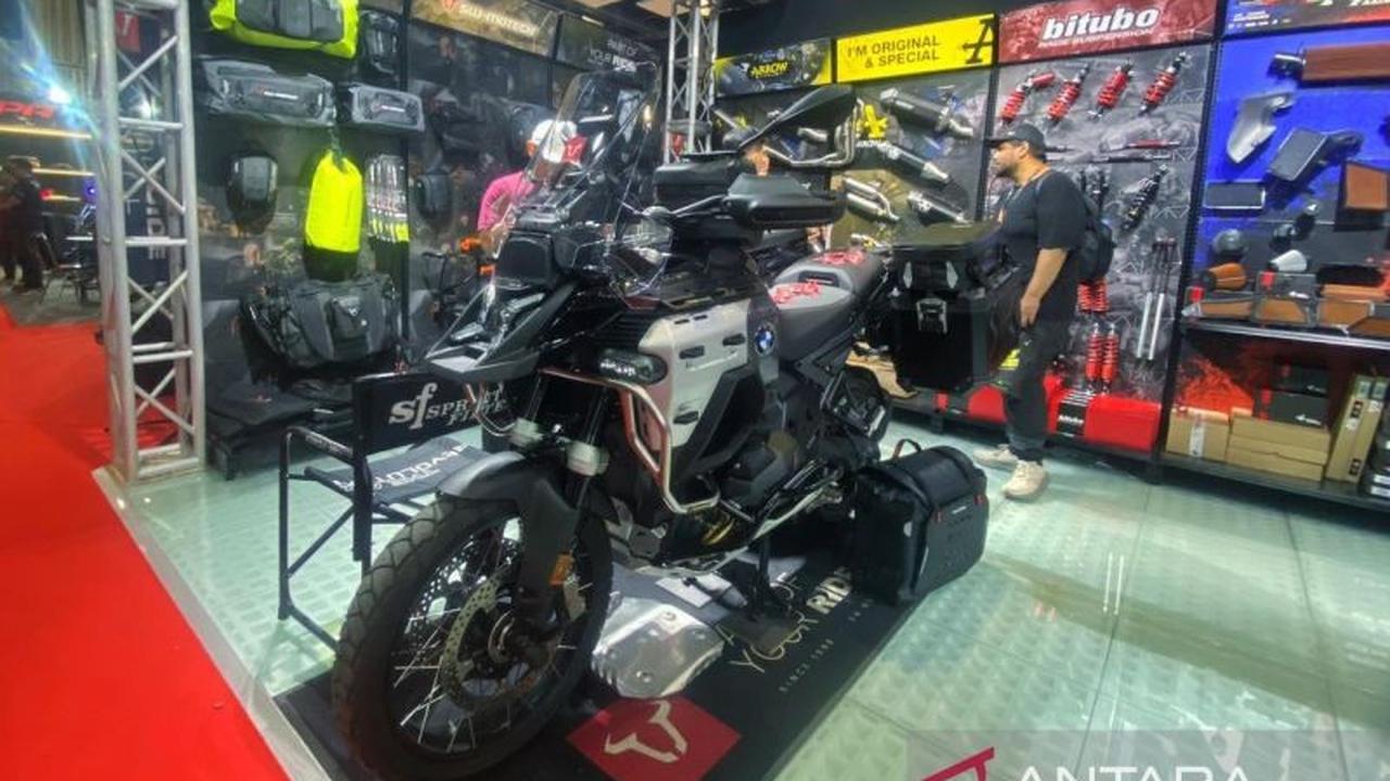SW-Mototech Hadirkan Perlengkapan Touring Premium di IMHAX 2025, Sasar Komunitas Rider Indonesia