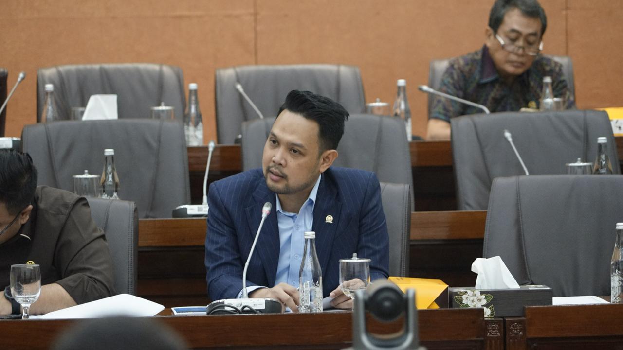 Rapat Bareng PLN, Anggota DPR Gus Rivqy: Presentasi Menarik Tapi yang Disampaikan Hanya 'Cantik-Cantik' Saja