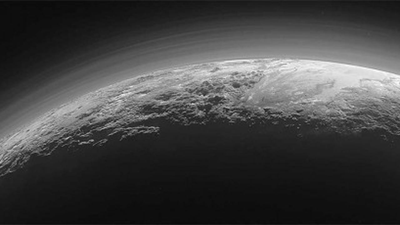 Seperti inilah permukaan Planet Pluto yang dirilis NASA