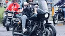 Tak sendiri, beberapa kali Abidzar touring bersama genk motornya [instagram/abidzar73]